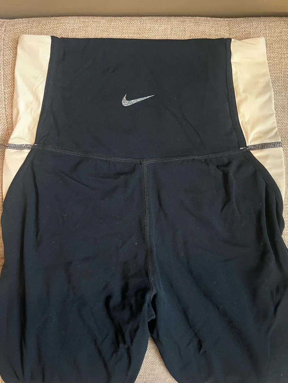 Nike Yoga Leggings - Black and Cream